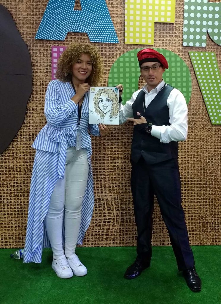 caricaturistas-en-activacion-de-marca-corferias